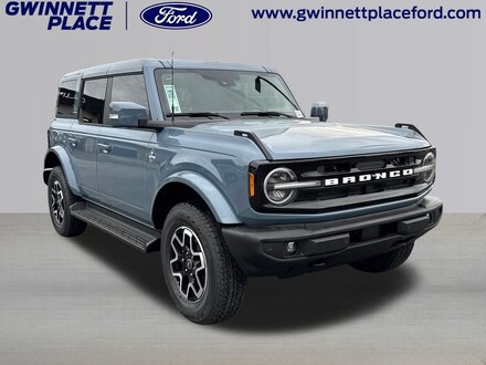 2025 Ford Bronco Outer Banks SUV