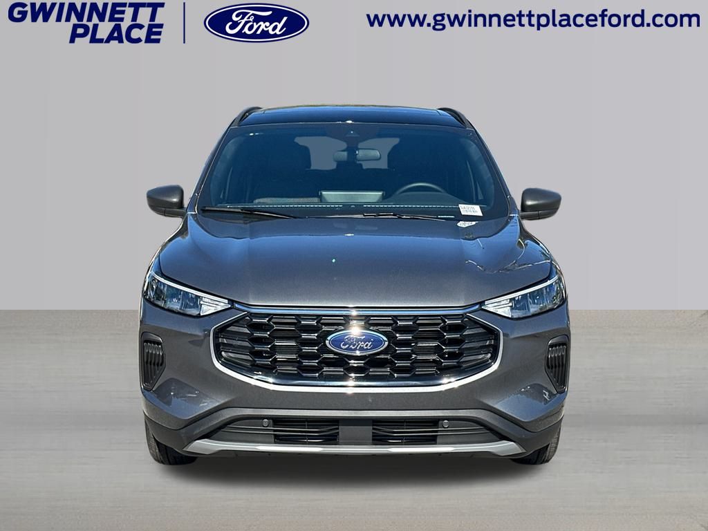 2025 Ford Escape ST-Line photo 2