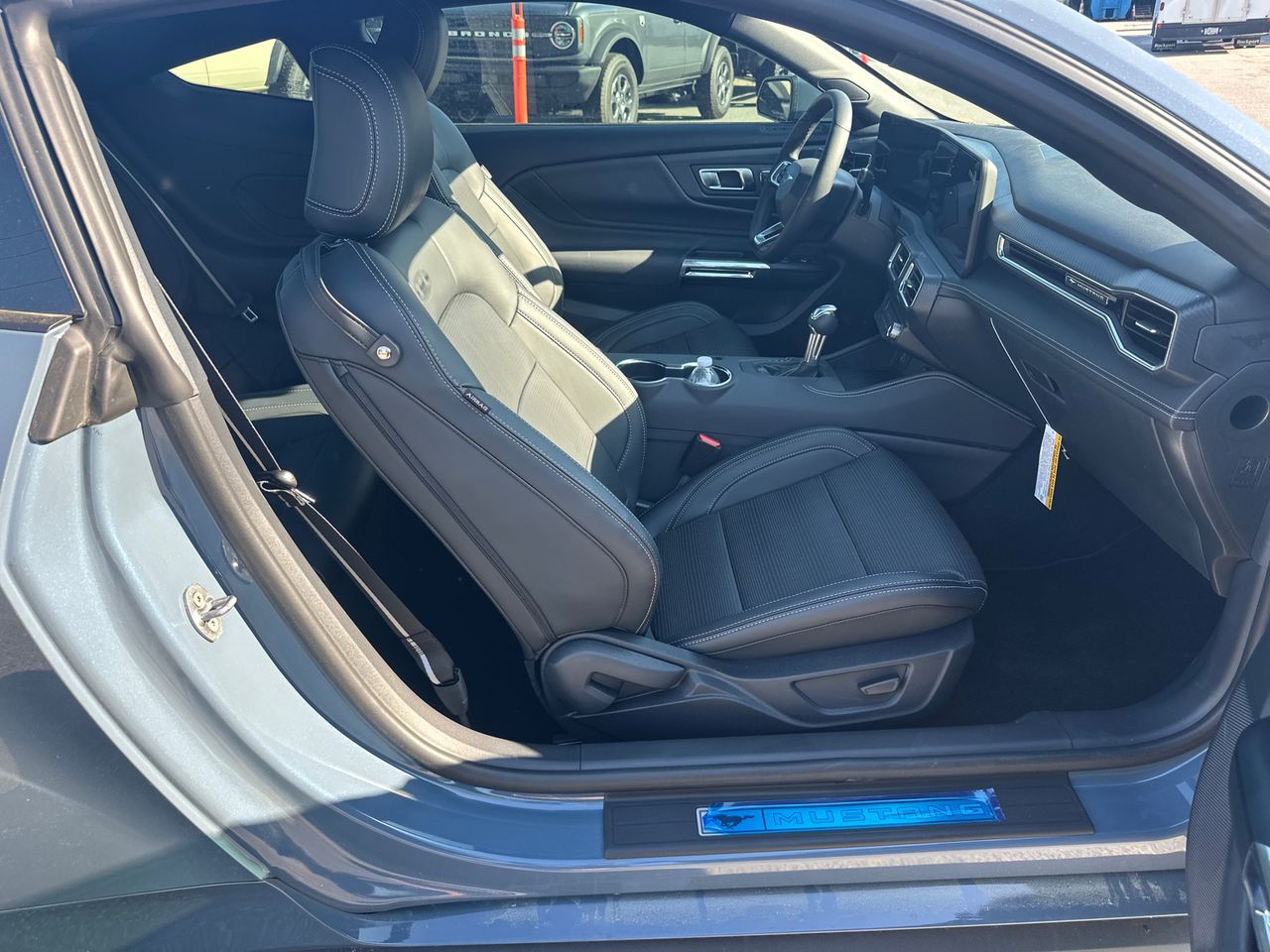 2025 Ford Mustang EcoBoost Premium Fastback - Photo 13