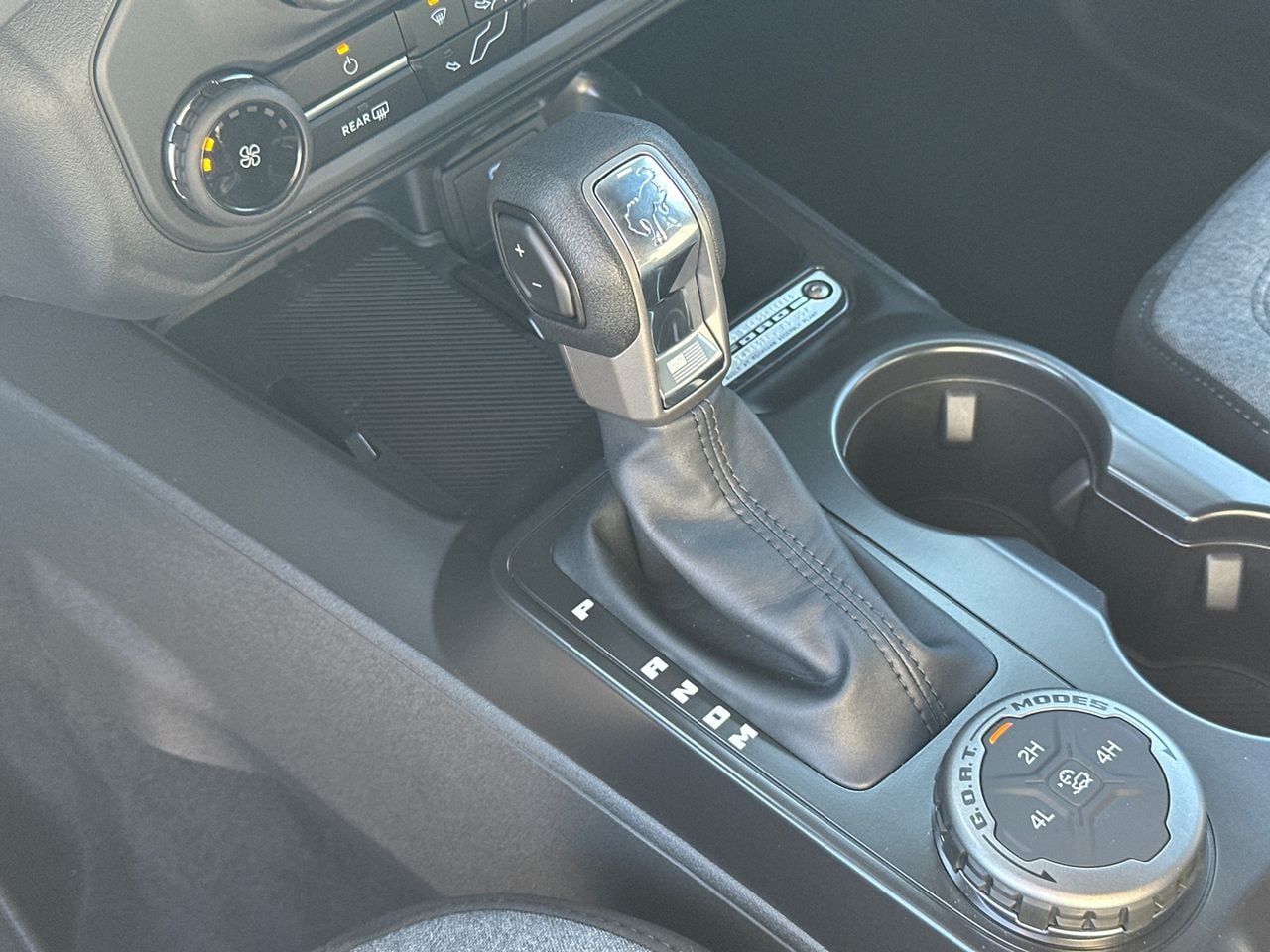 2025 Ford Bronco 4-Door Base - Photo 29
