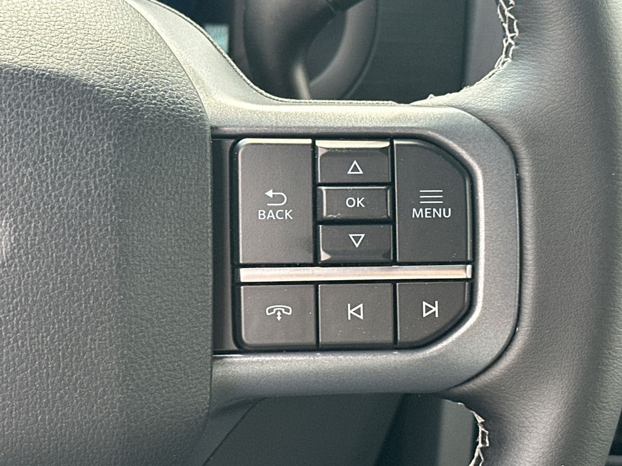 2025 Ford F-150 XLT - Photo 25