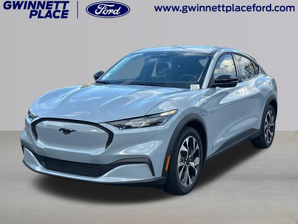 2026 Ford Mustang-Mach-e Select's photo