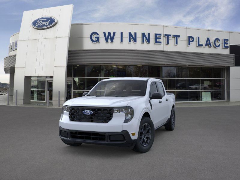 2025 Ford Maverick XLT photo 2