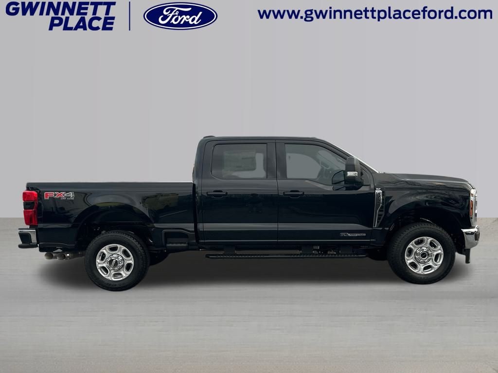 New 2026 Ford F-350 XLT Truck Crew Cab