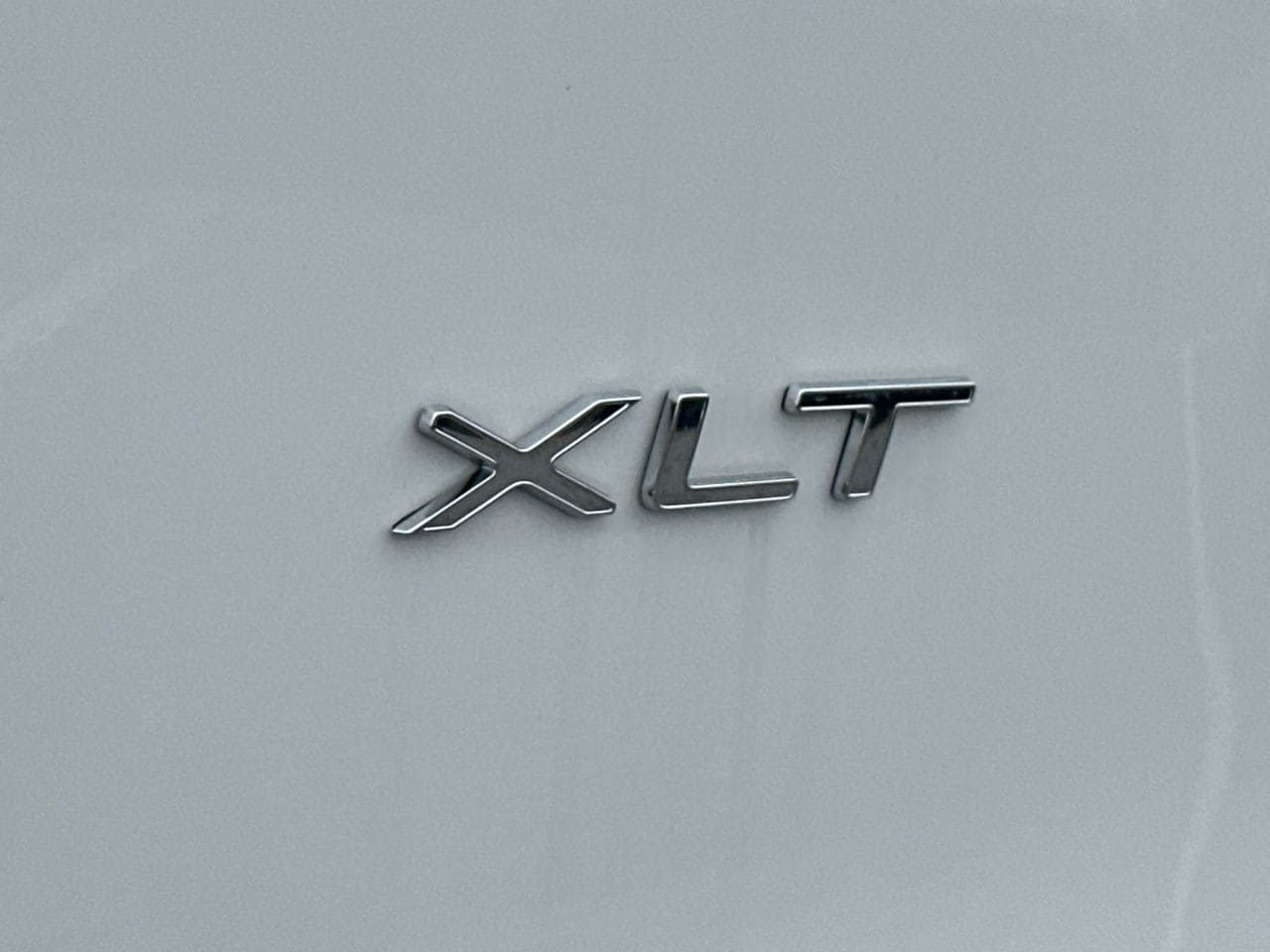 2025 Ford Transit Passenger Van XLT - Photo 32