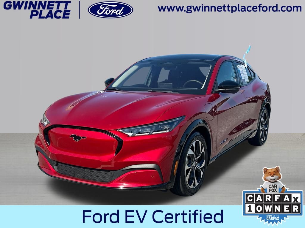 2023 Ford Mustang-Mach-e Premium's photo