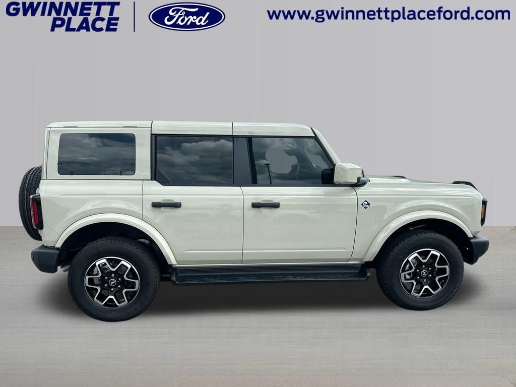 New 2026 Ford Bronco Outer Banks SUV