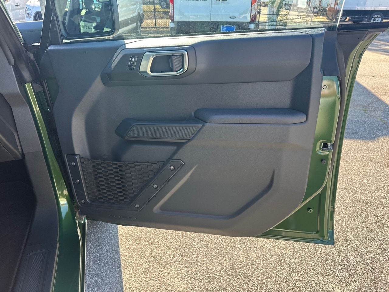 2025 Ford Bronco 4-Door Base - Photo 14