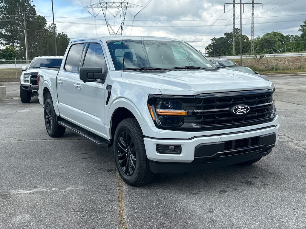 New 2026 Ford F-150 XLT Truck SuperCrew Cab