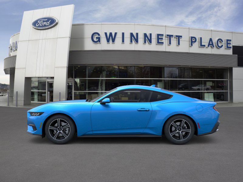 2025 Ford Mustang EcoBoost photo 3