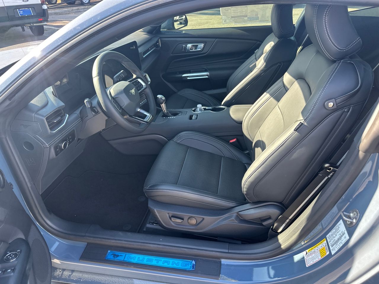 2025 Ford Mustang EcoBoost Premium Fastback - Photo 9