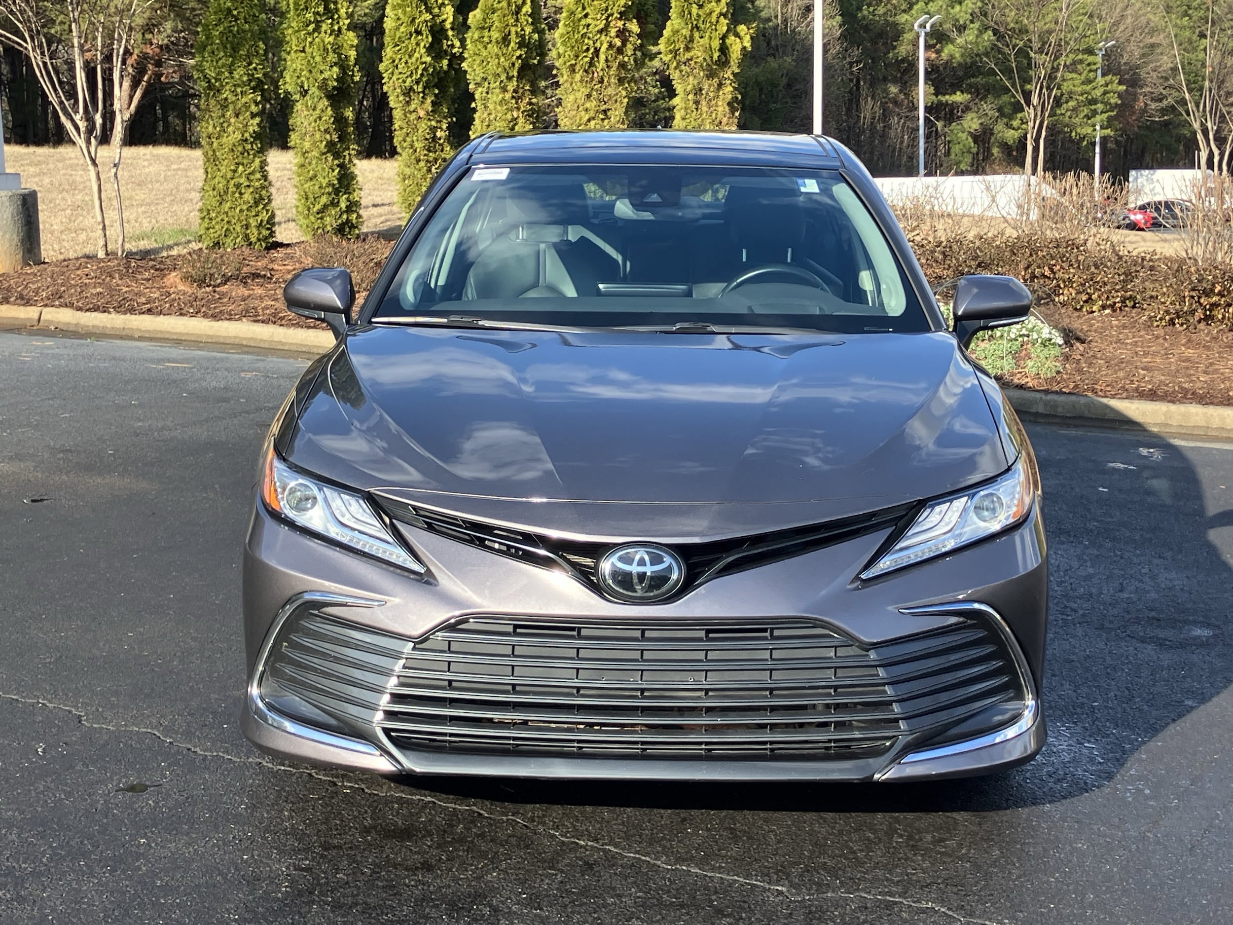 2023 Toyota Camry XLE V6 Auto photo 2