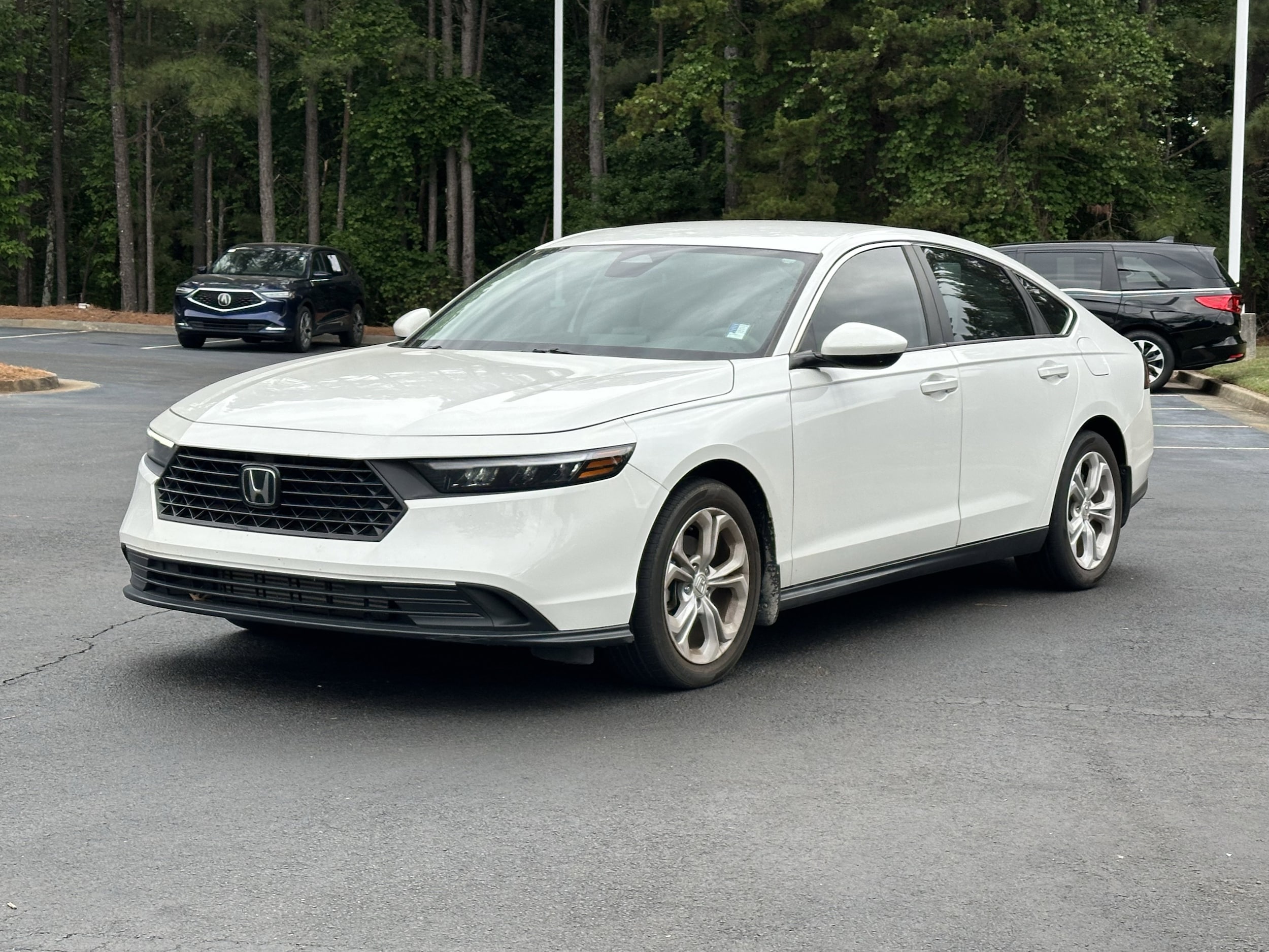 2023 Honda Accord LX CVT photo 5