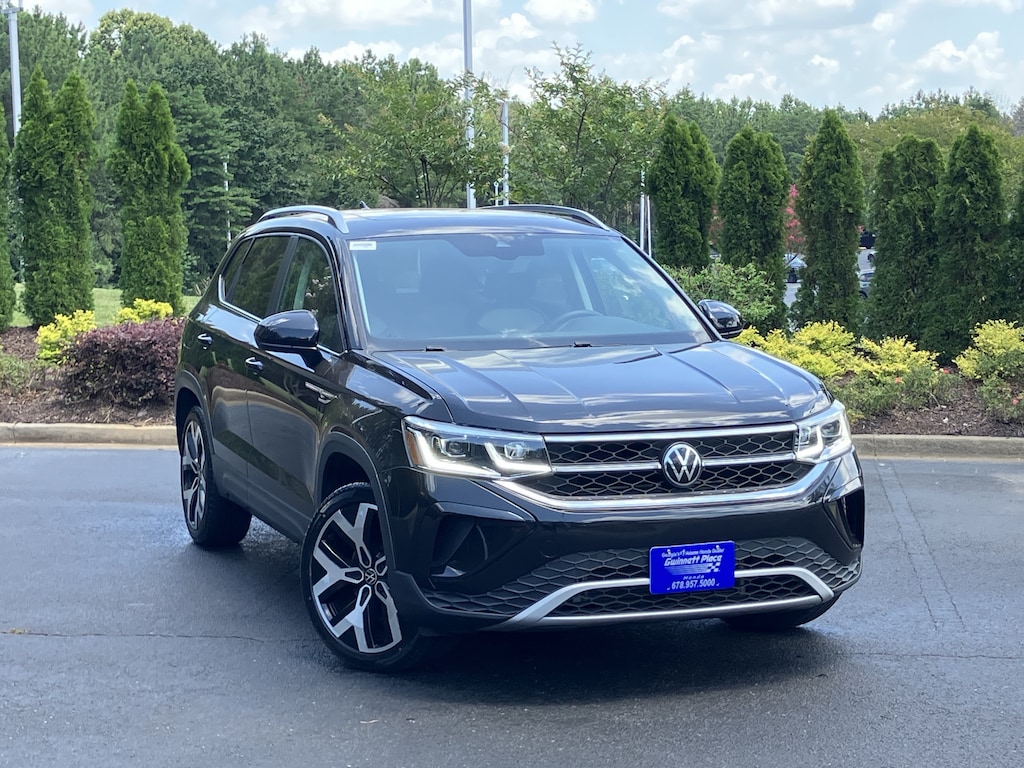 Used 2023 Volkswagen Taos SEL 4MOTION *Ltd Avail* SUV