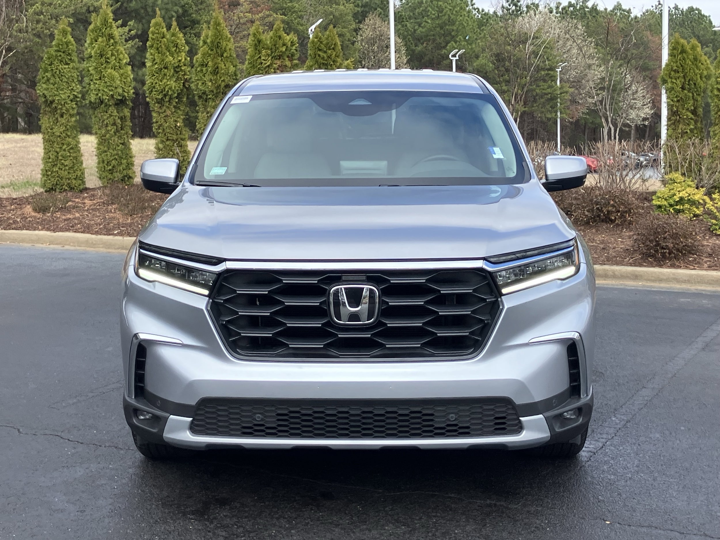 2025 Honda Pilot EX-L 2WD photo 2