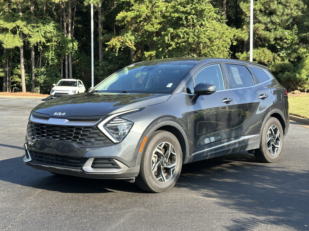 Used 2024 Kia Sportage LX FWD SUV