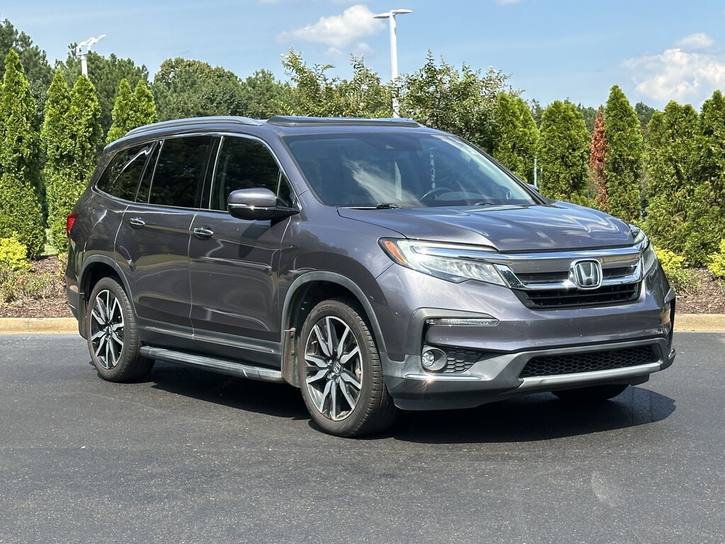 Used 2021 Honda Pilot Touring 8-Passenger 2WD SUV
