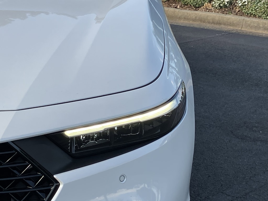 Certified 2023 Honda Accord Hybrid Touring Sedan Sedan