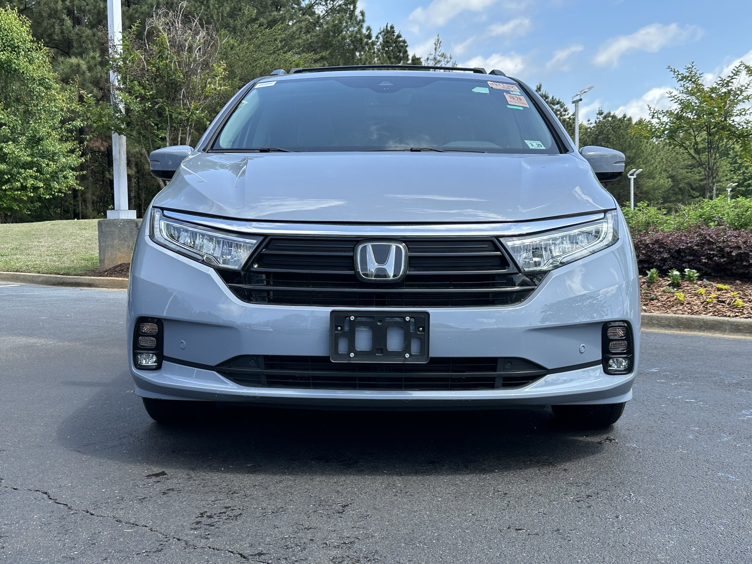 2024 Honda Odyssey Elite Auto photo 2