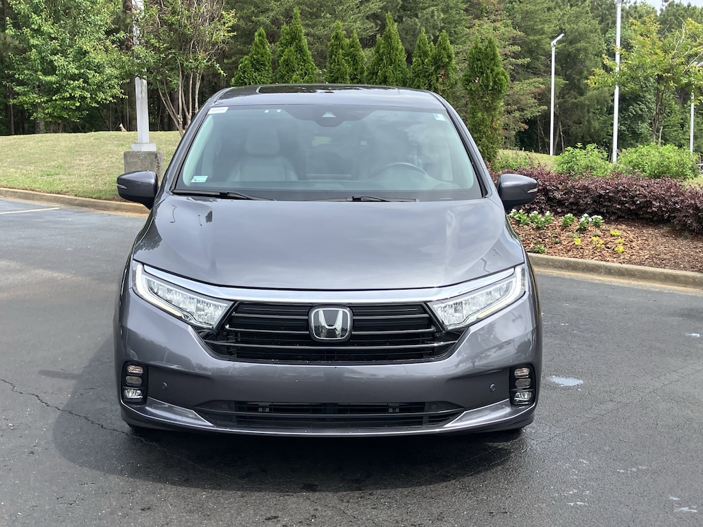 Certified 2023 Honda Odyssey Touring Auto Minivan