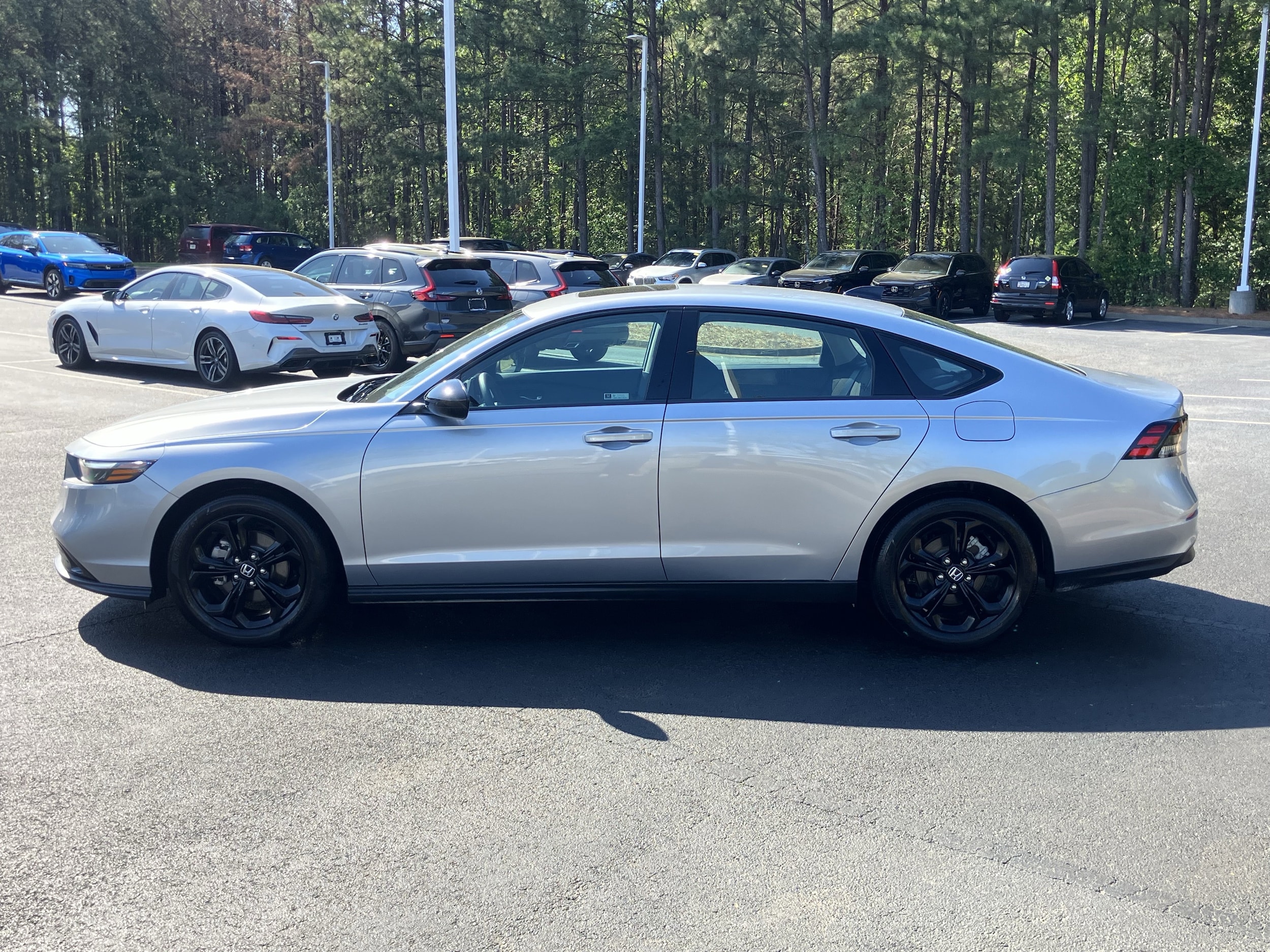 2025 Honda Accord SE CVT photo 6