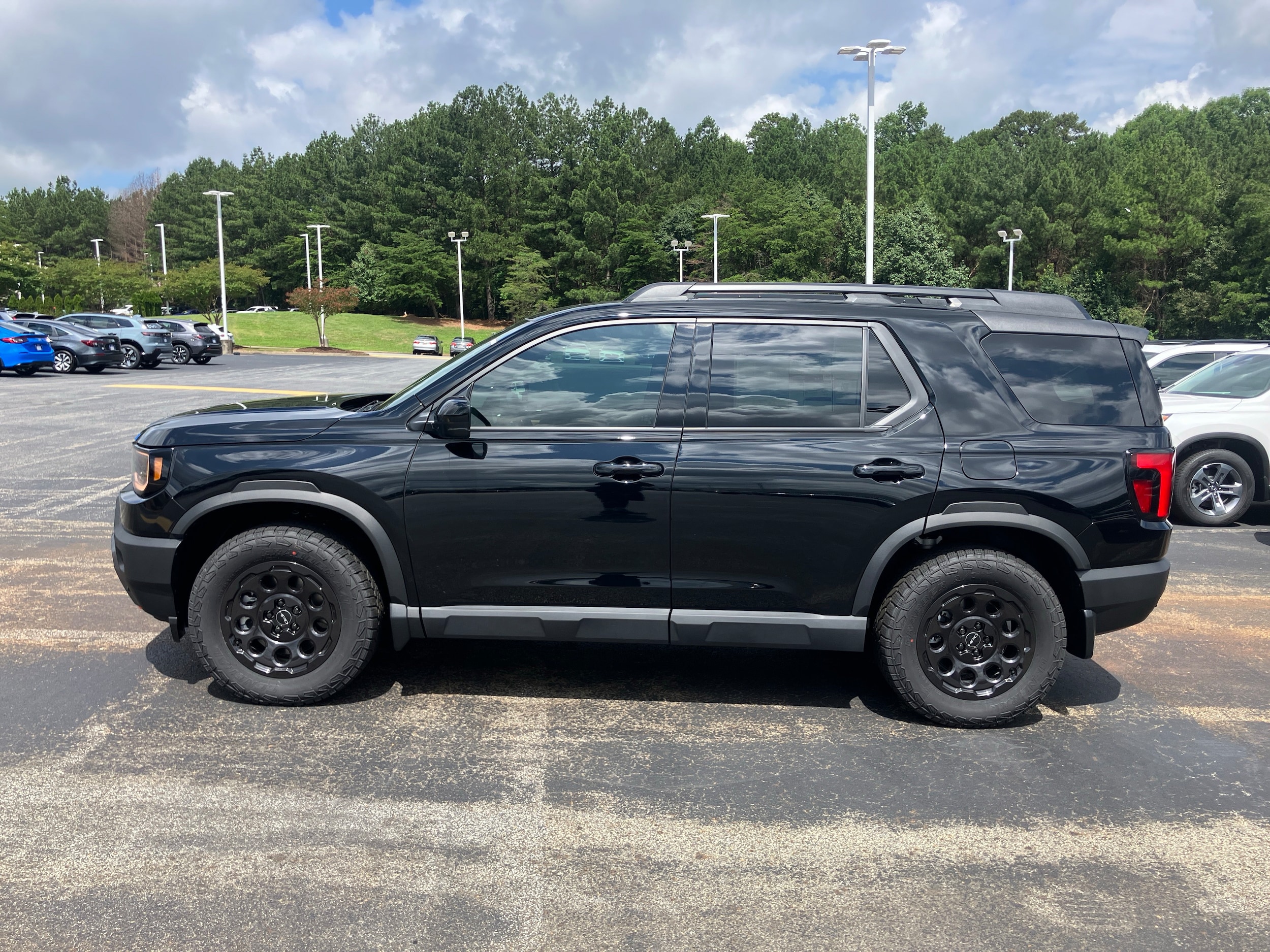 Honda Passport TrailSport Elite Blackout AWD