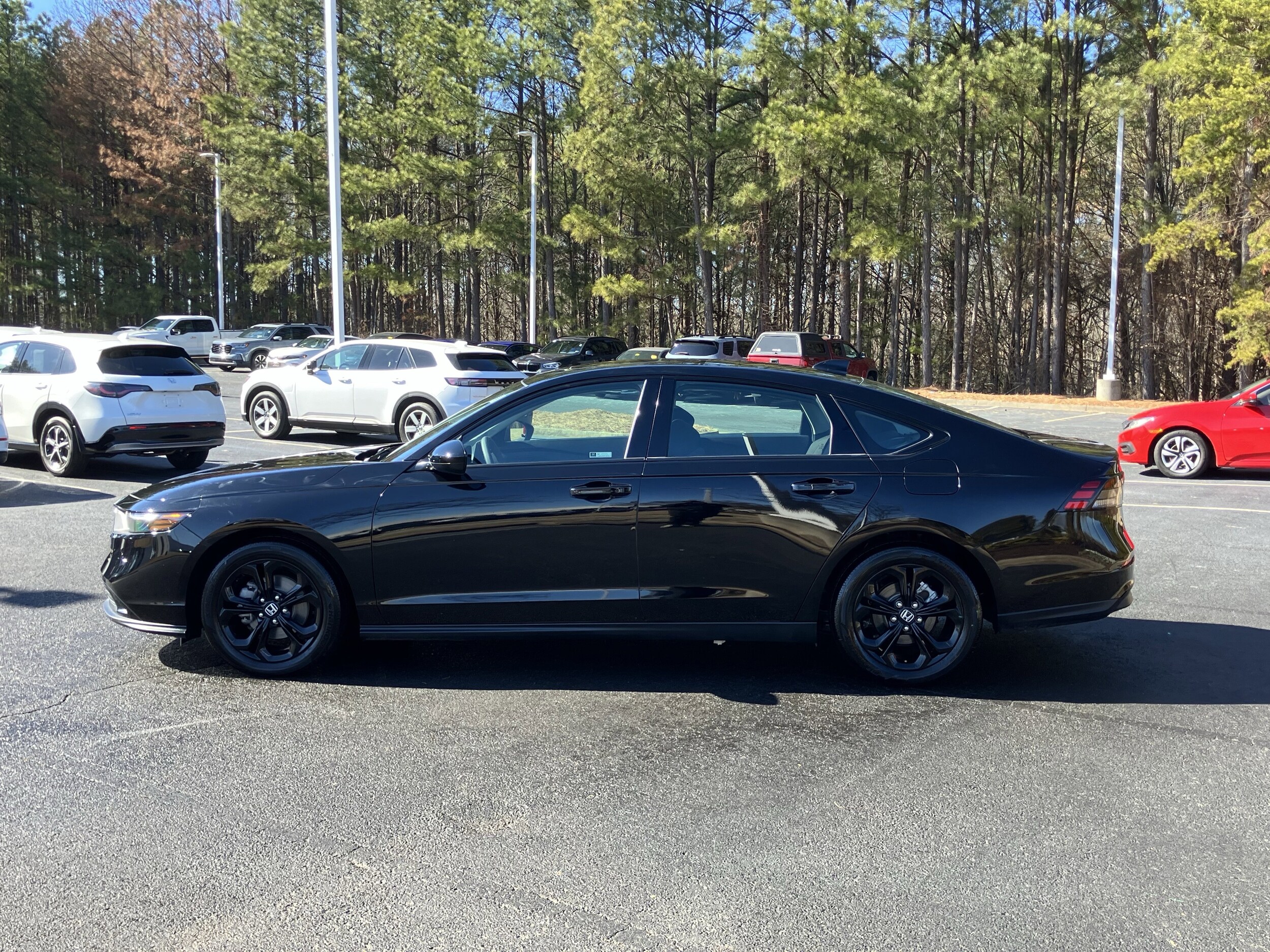 2025 Honda Accord SE CVT photo 6