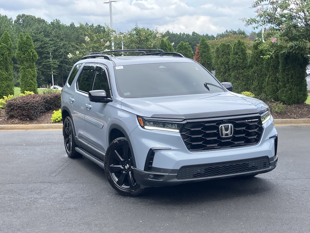 Certified 2025 Honda Pilot Black Edition AWD SUV