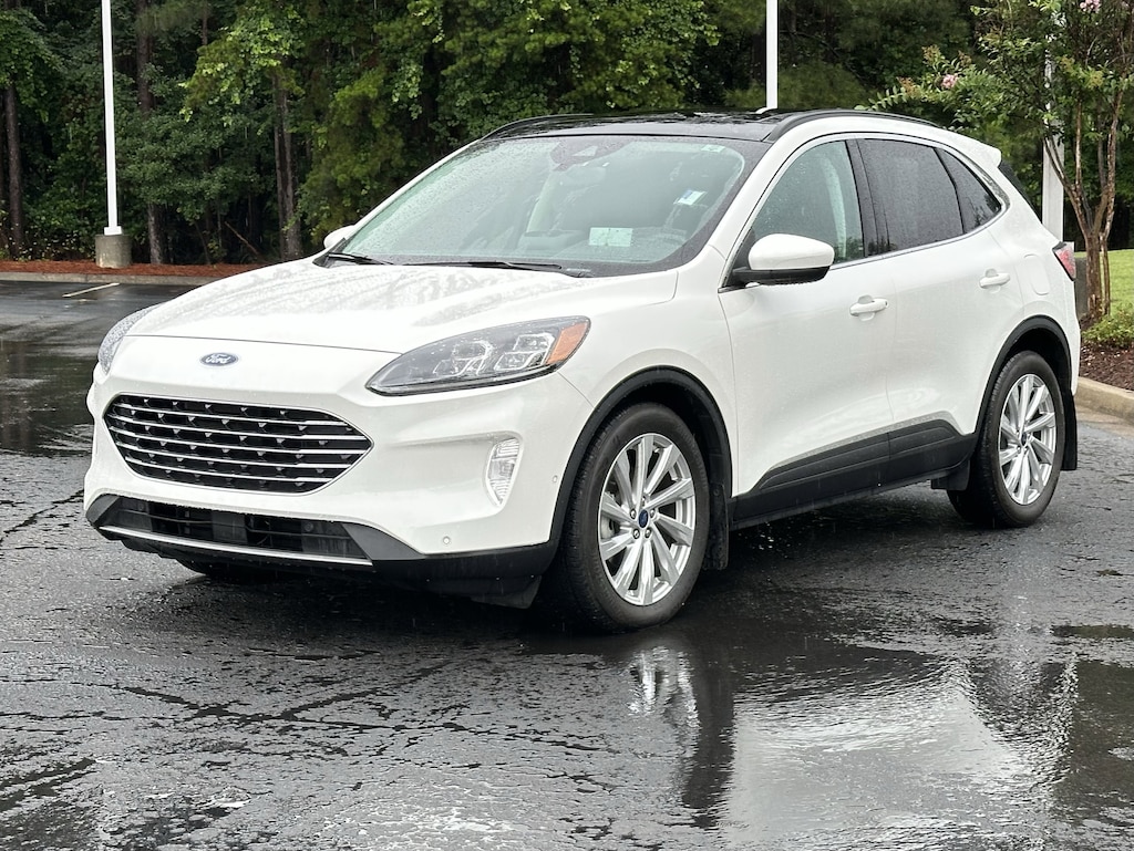 Used 2022 Ford Escape Titanium Hybrid FWD SUV