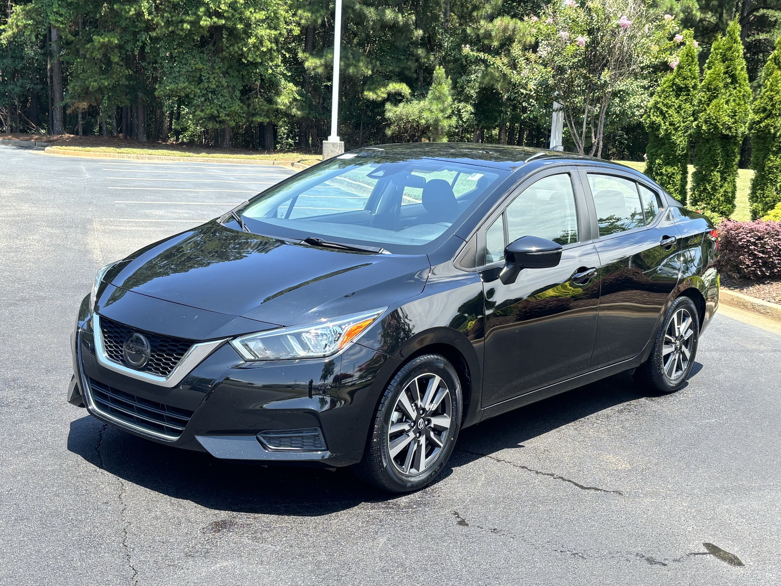 Nissan Versa SV CVT