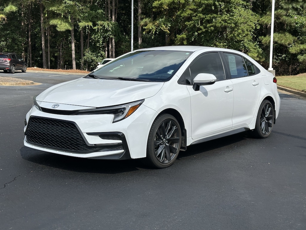 Used 2024 Toyota Corolla SE CVT Sedan
