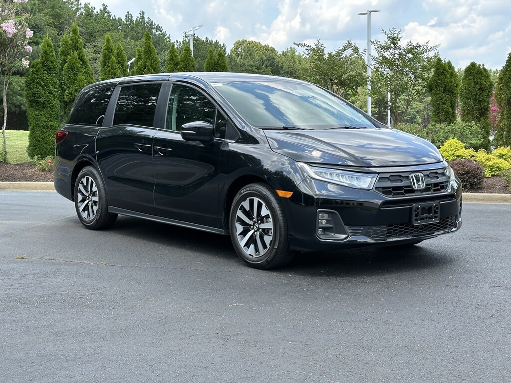 Used 2026 Honda Odyssey EX-L Auto Minivan