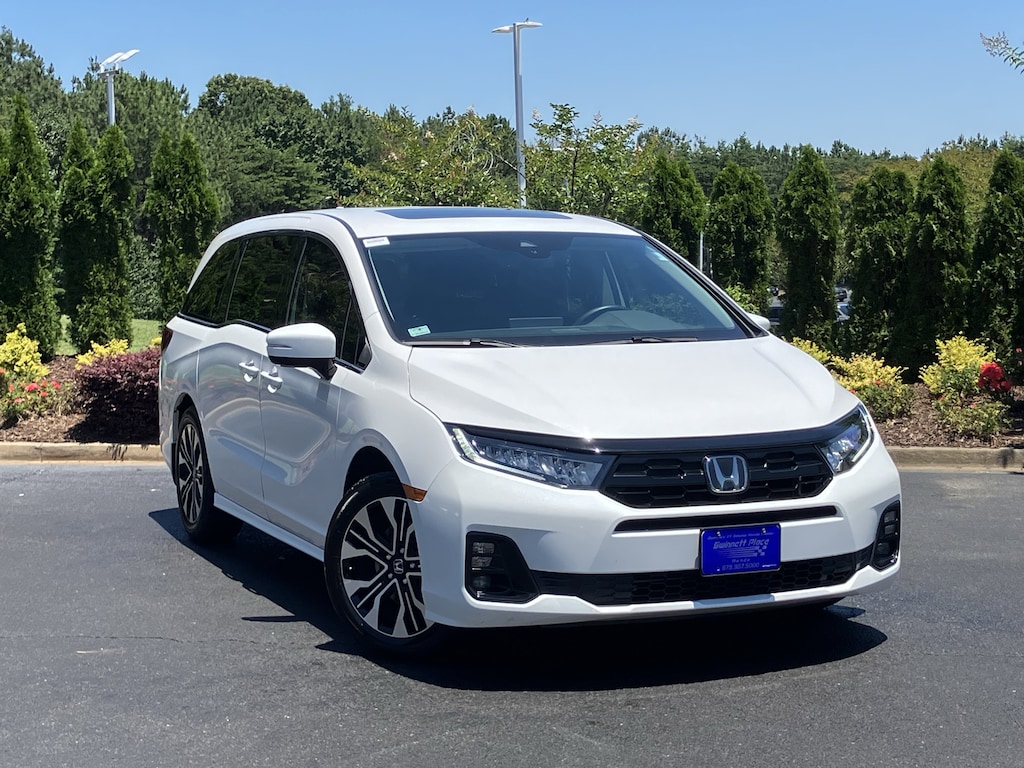 Certified 2025 Honda Odyssey Elite Auto Minivan