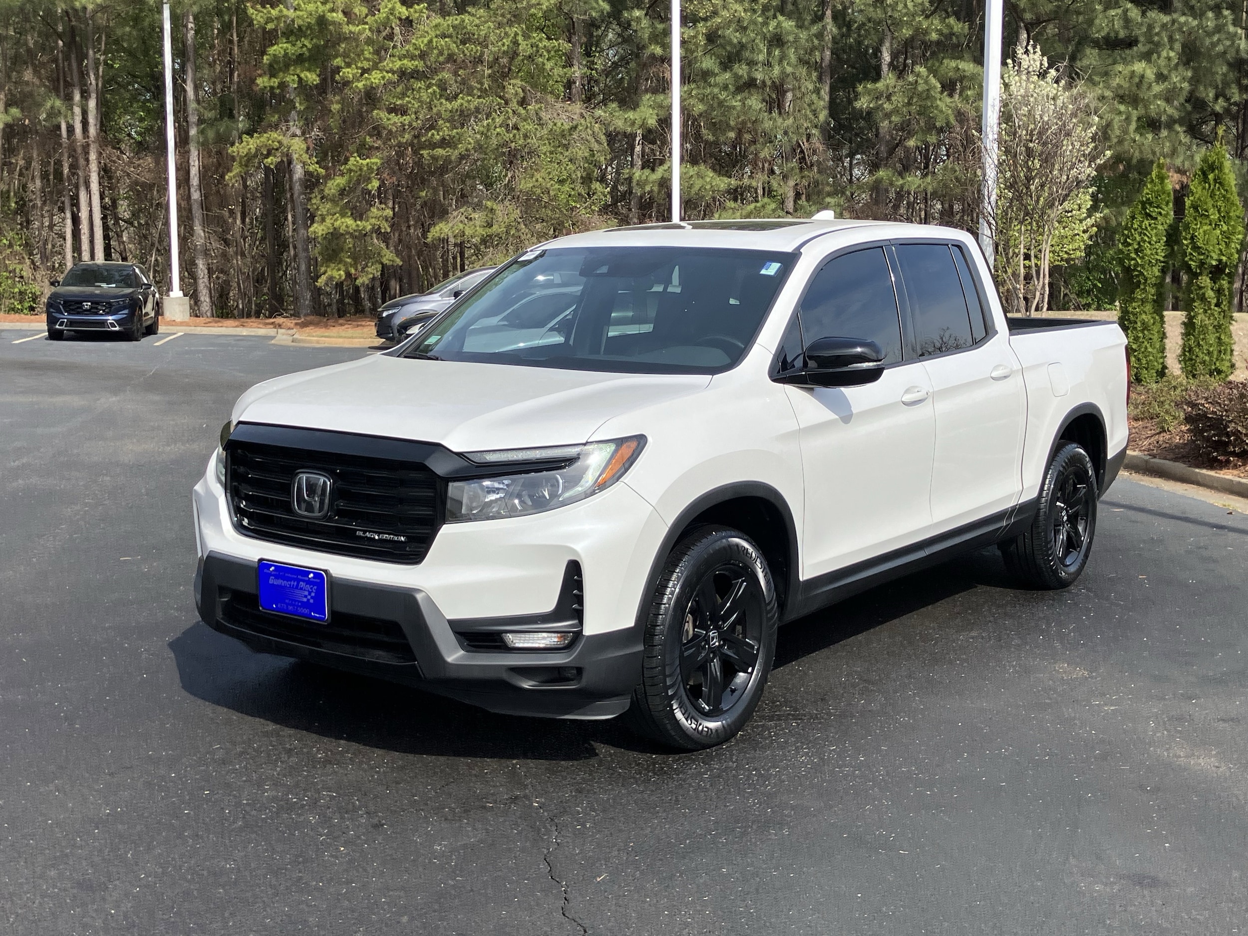 2023 Honda Ridgeline Black Edition AWD photo 5