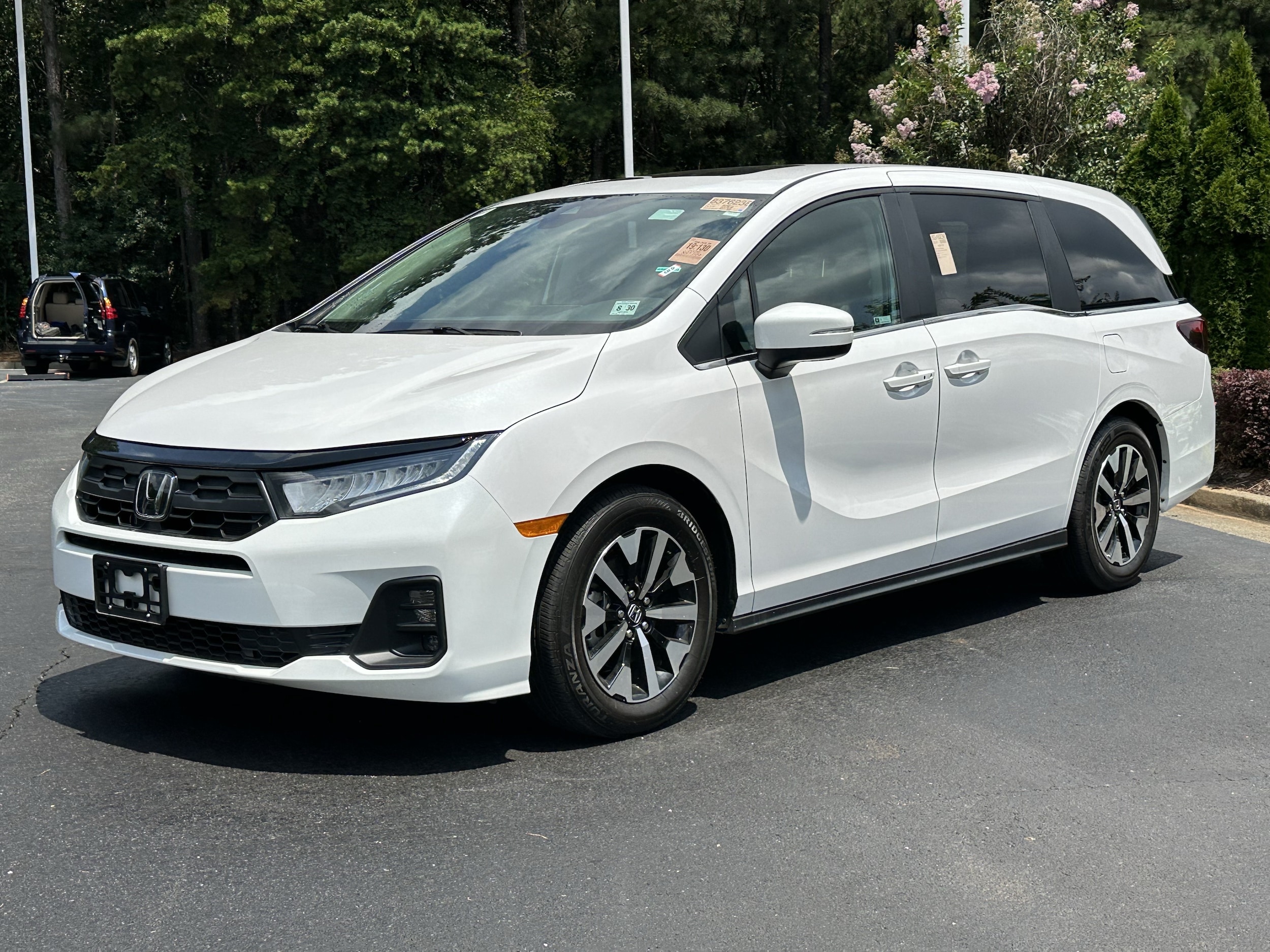 2026 Honda Odyssey EX-L's photo