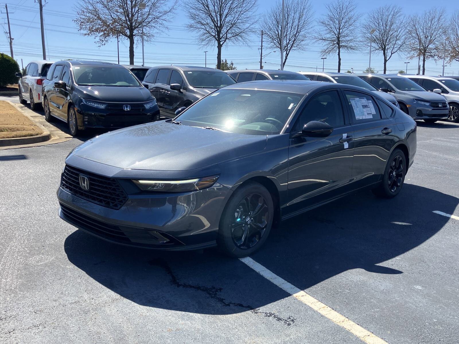 2025 Honda Accord SE photo 3