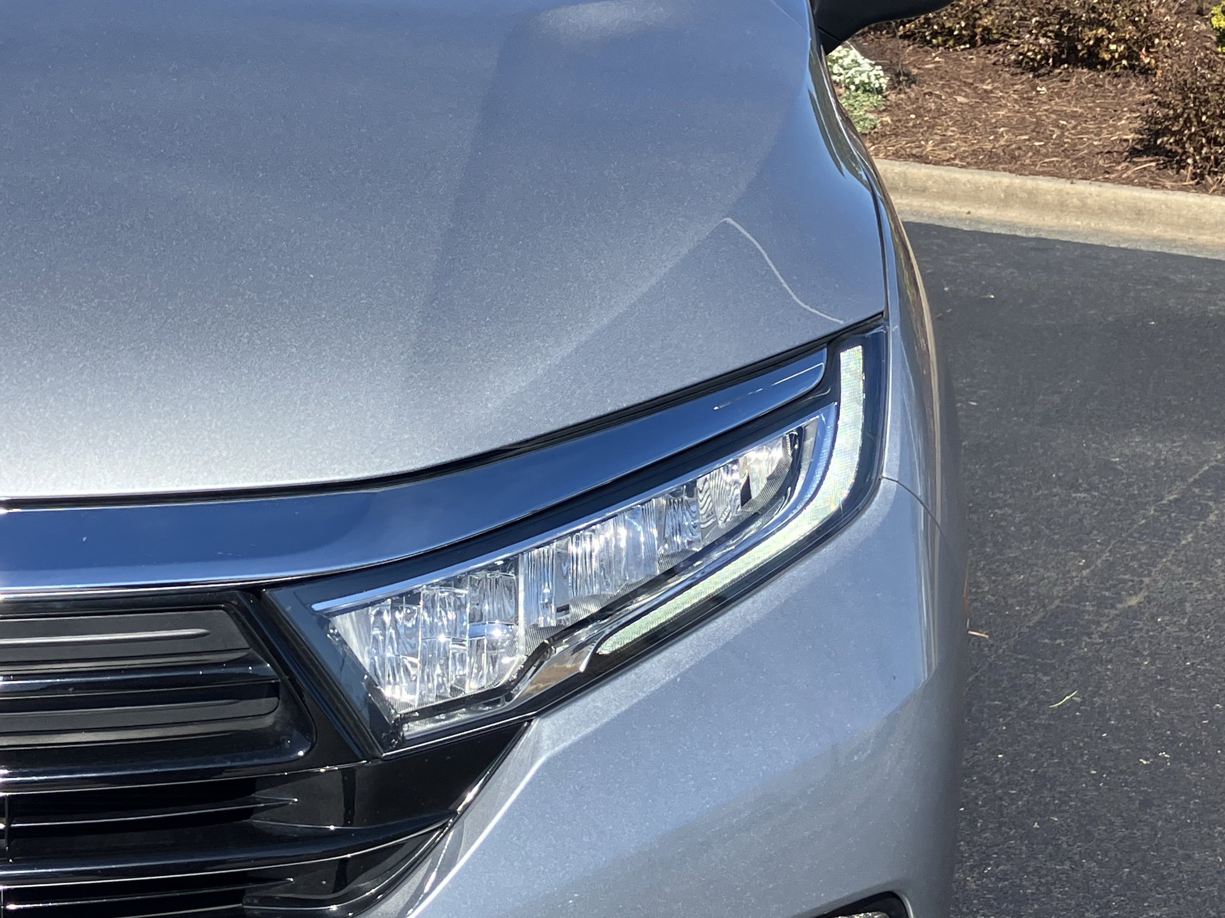 2024 Honda Odyssey Touring Auto photo 4