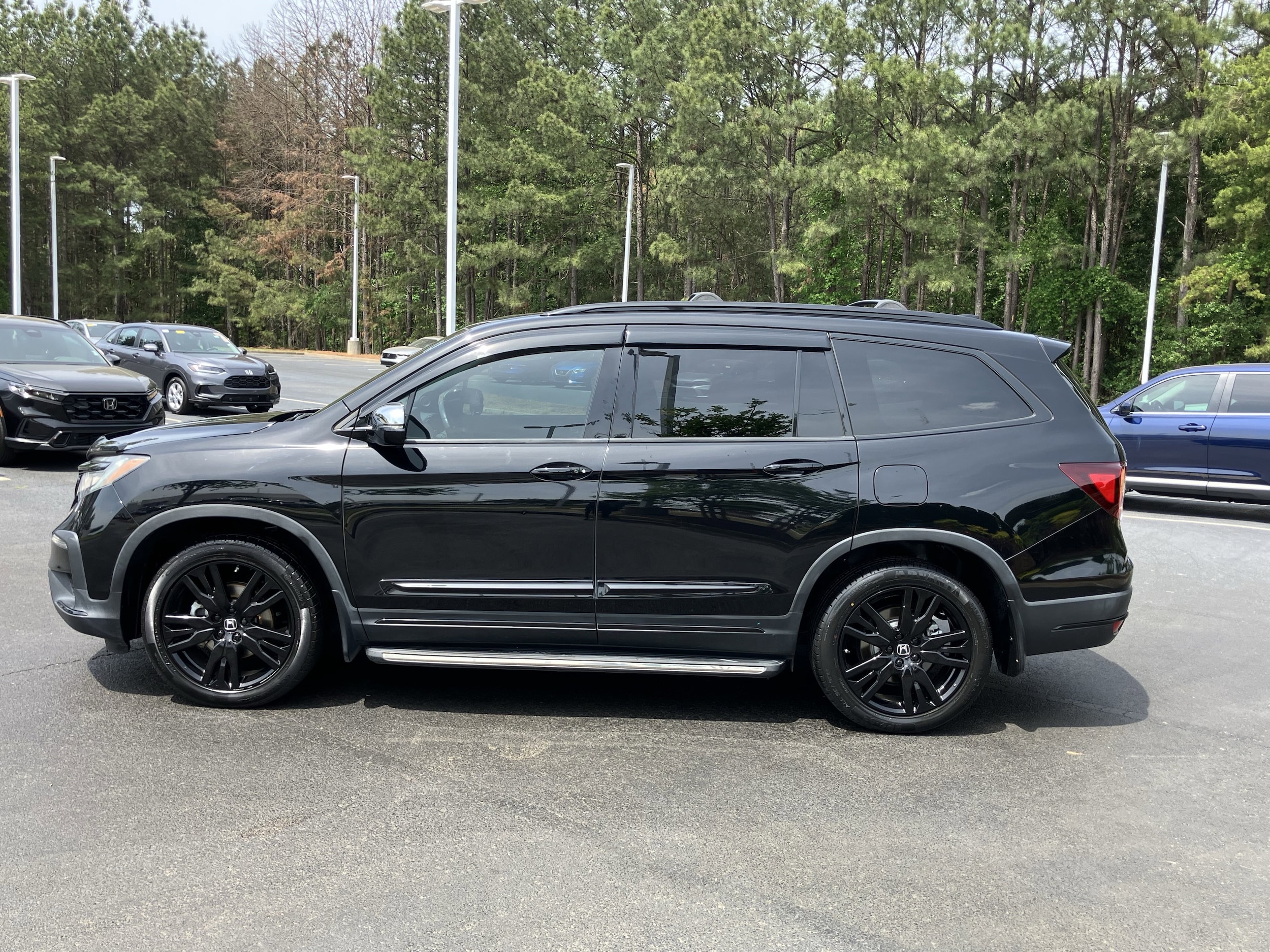 2021 Honda Pilot Black Edition AWD photo 6
