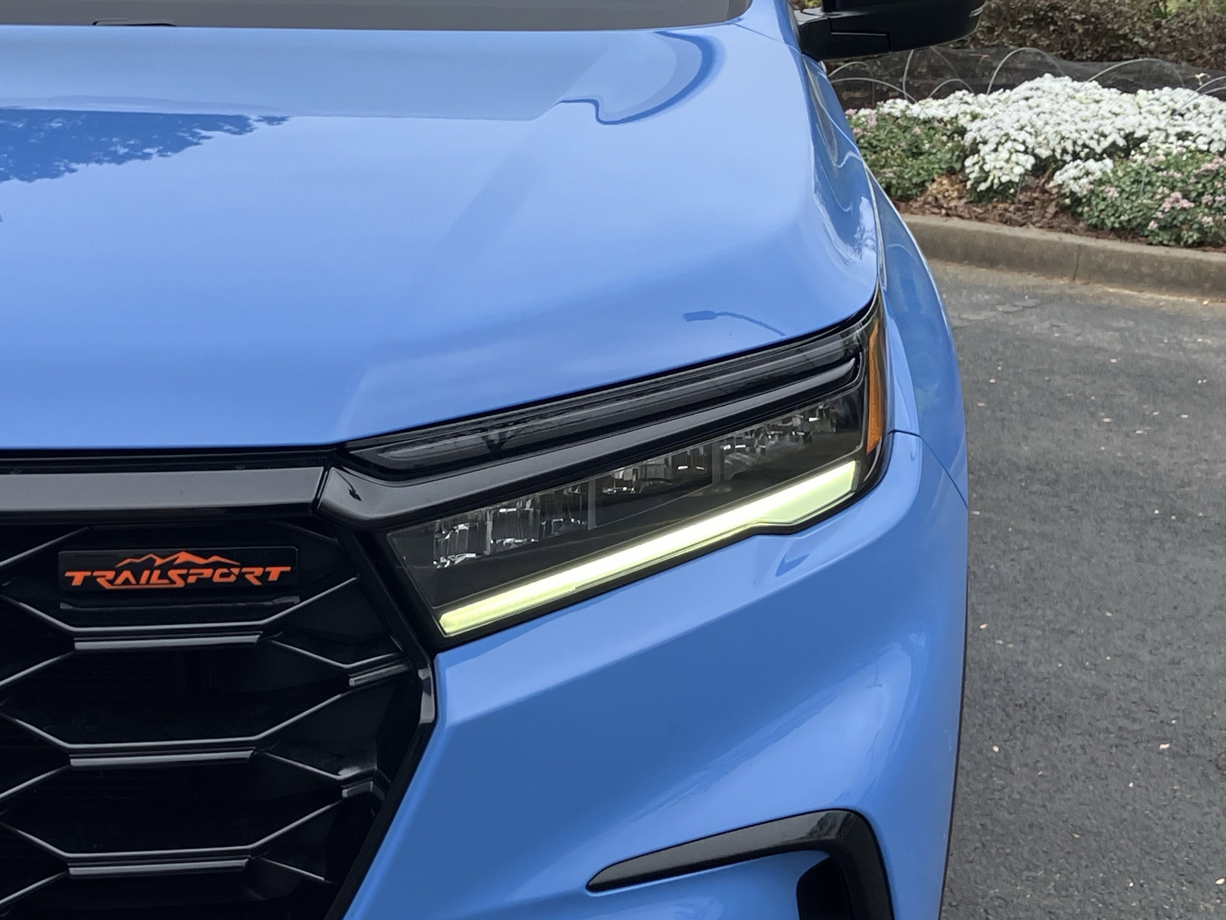 2023 Honda Pilot TrailSport AWD photo 4