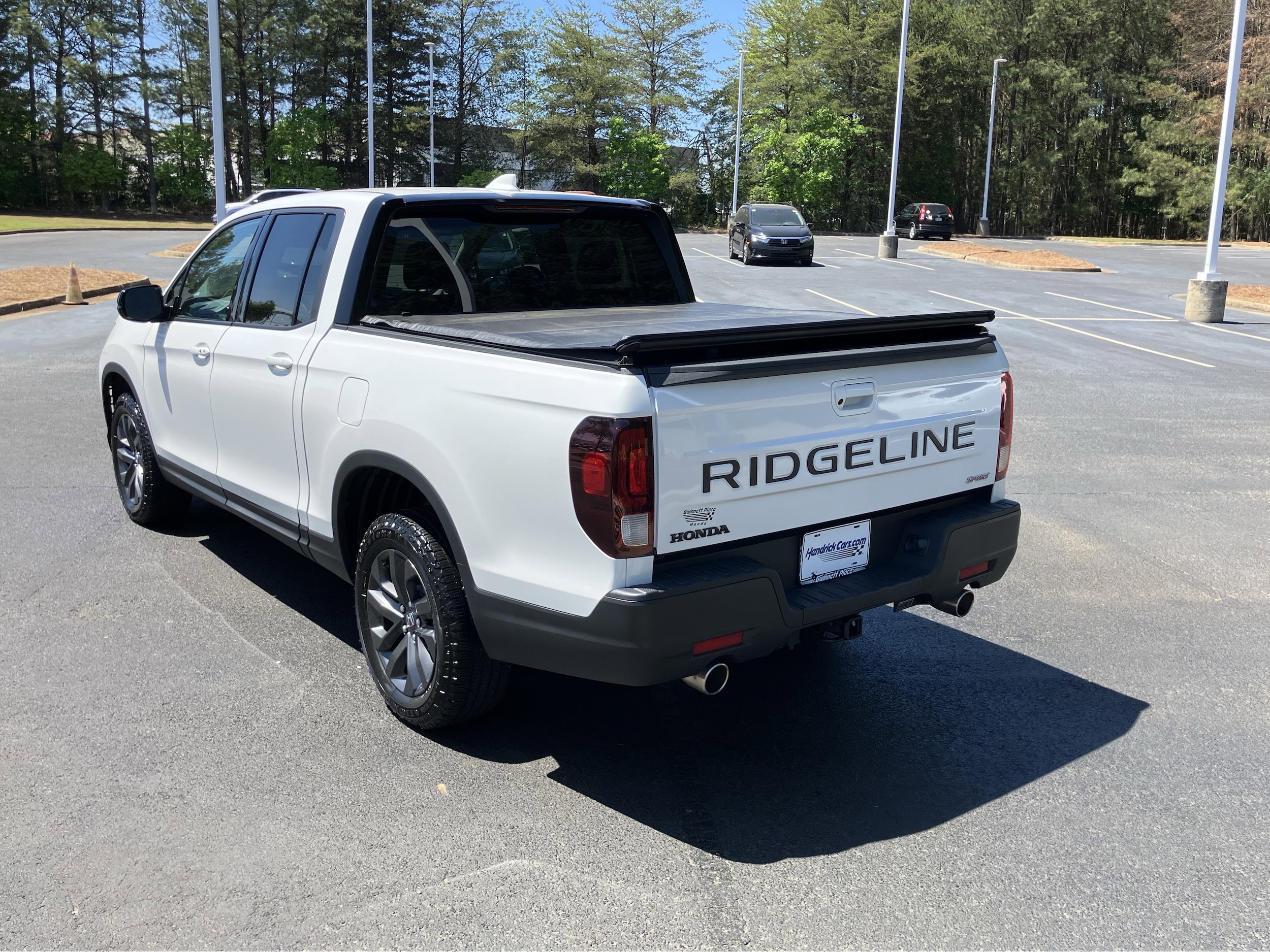 2025 Honda Ridgeline Sport AWD photo 3