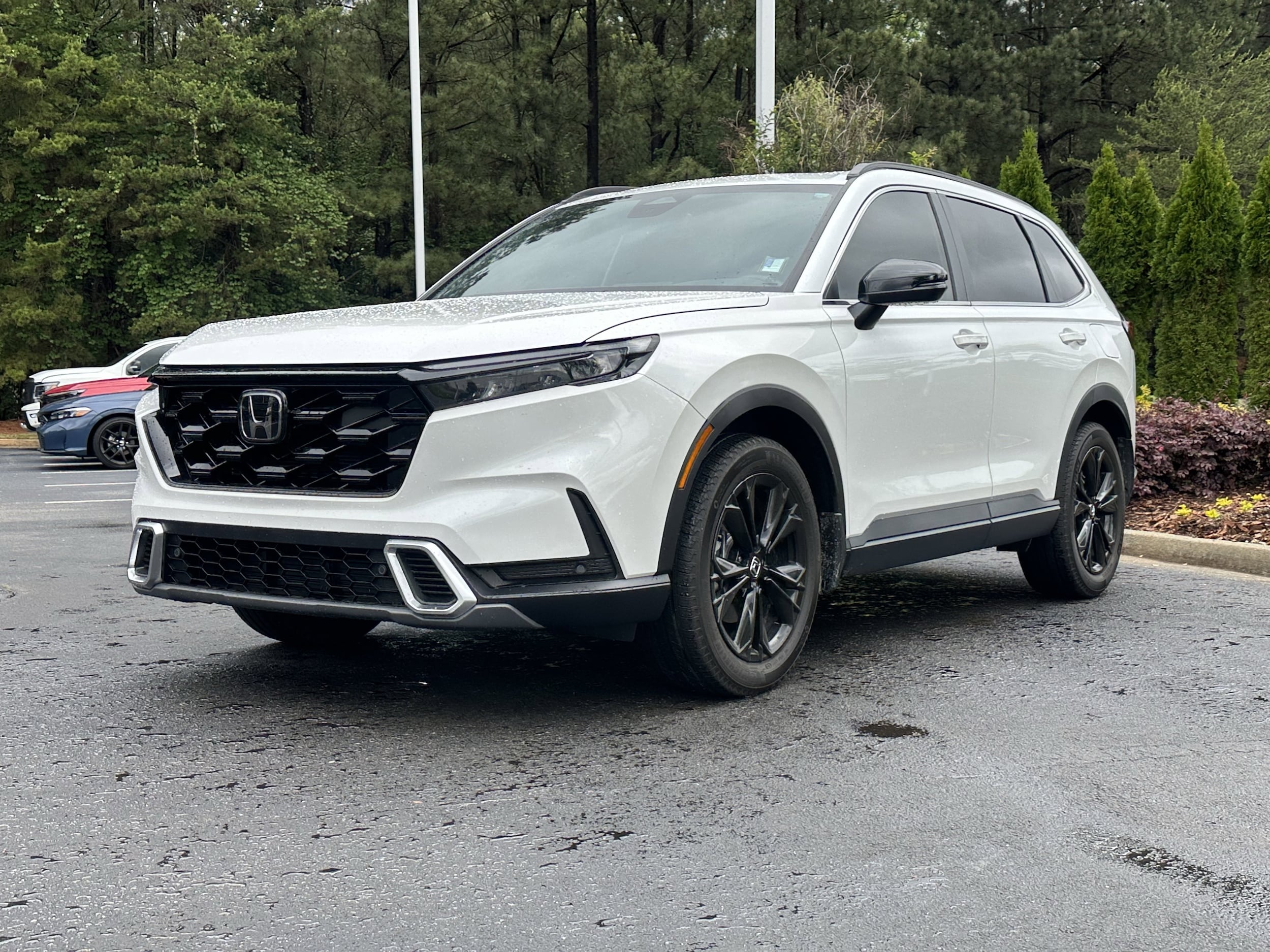 2024 Honda CR-V Hybrid Sport Touring AWD photo 4