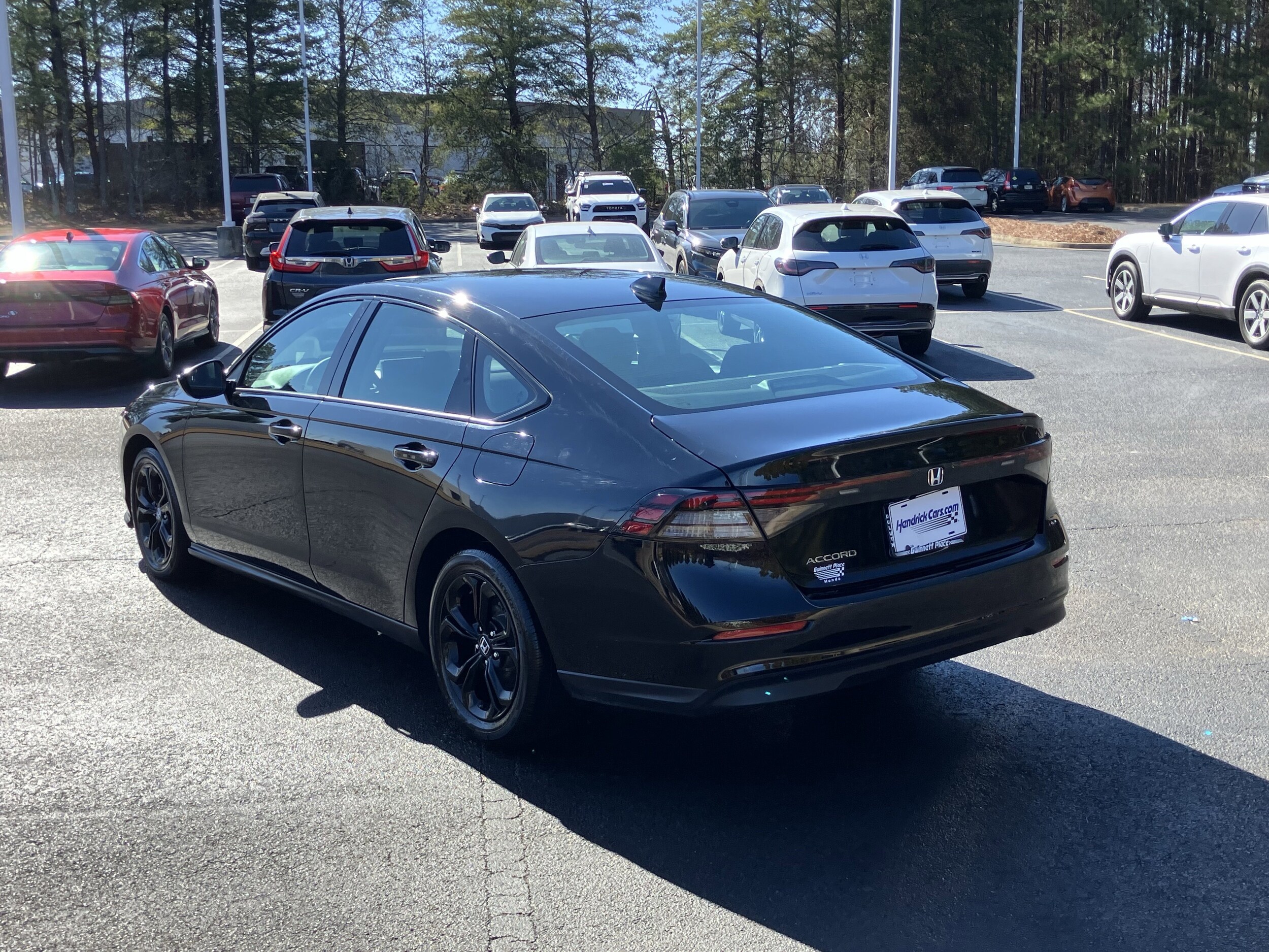 2025 Honda Accord SE CVT photo 3