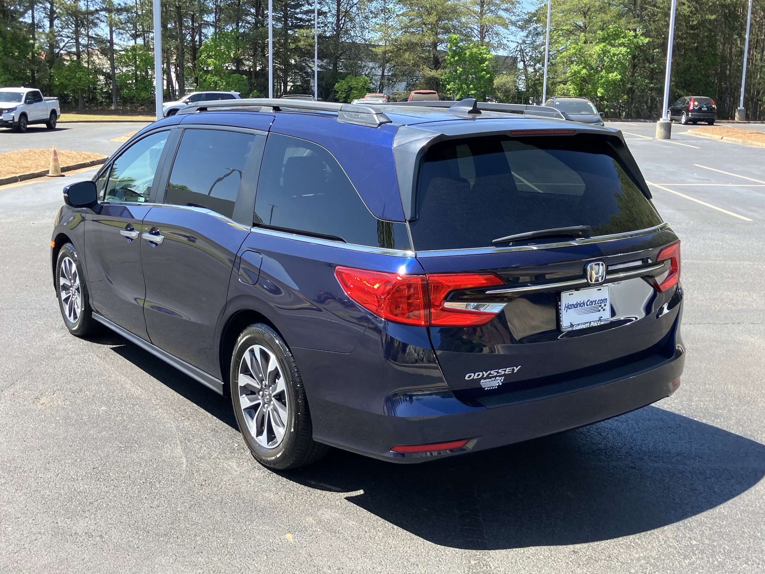 2024 Honda Odyssey EX-L Auto photo 3