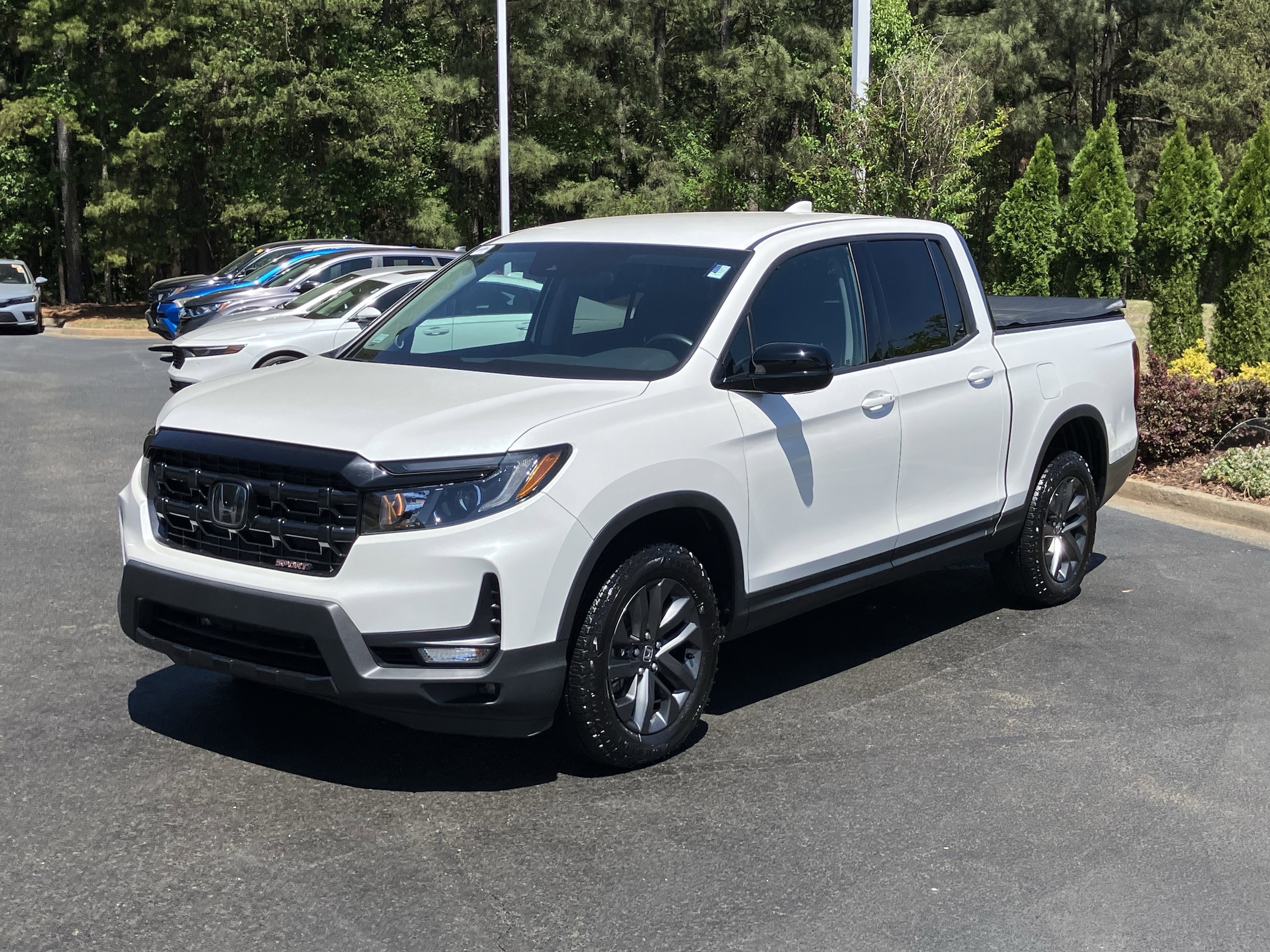 2025 Honda Ridgeline Sport AWD photo 5