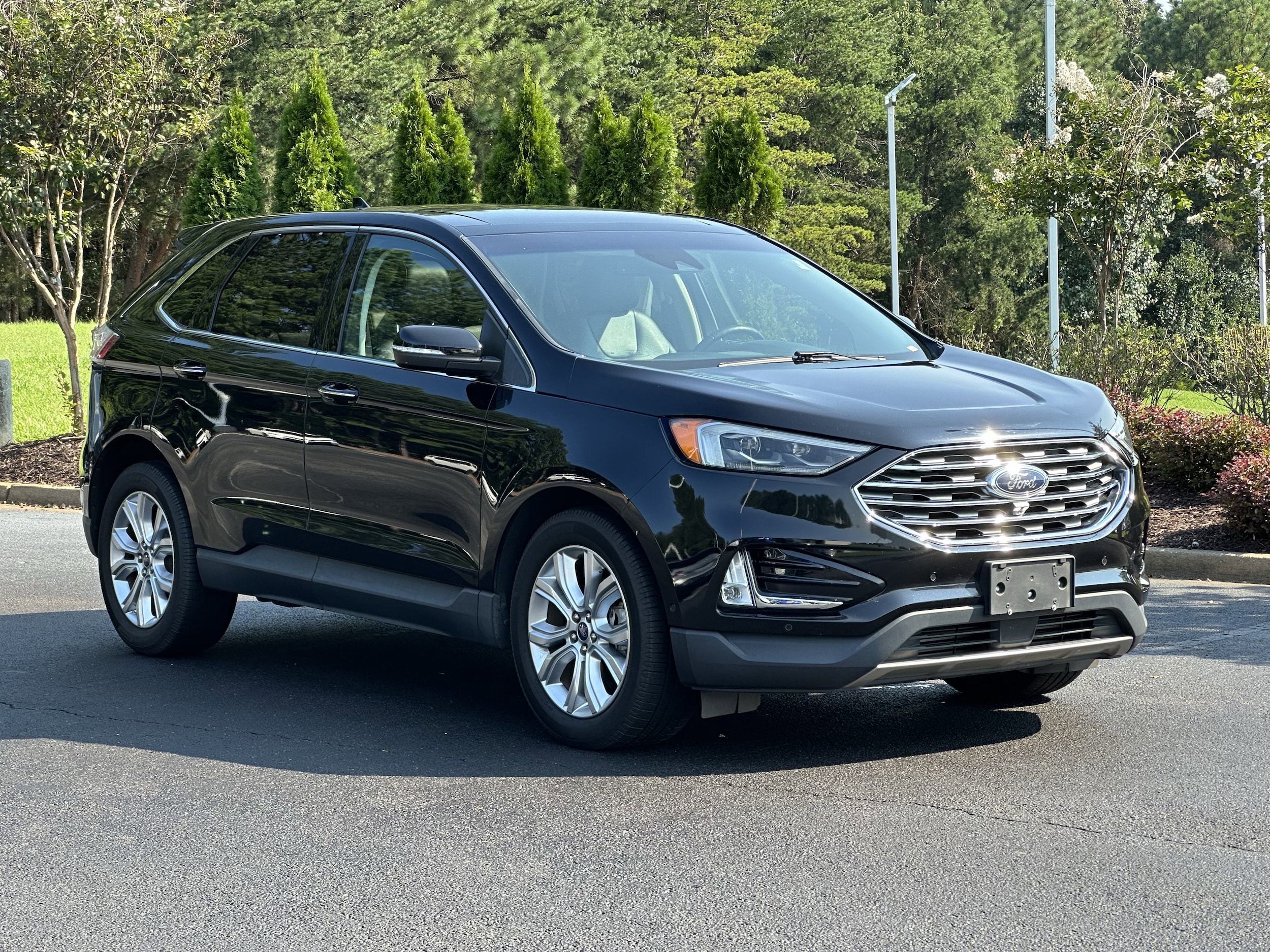 2020 Ford Edge Titanium FWD