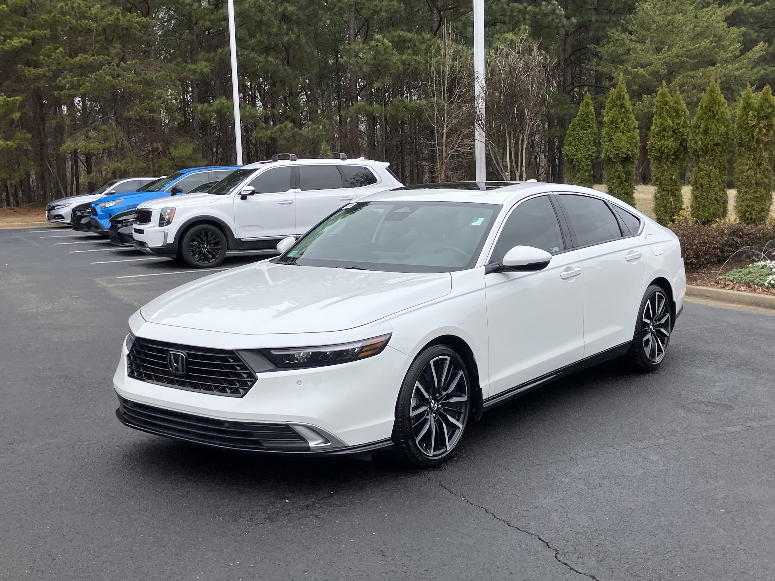 2024 Honda Accord Hybrid Touring Sedan photo 5