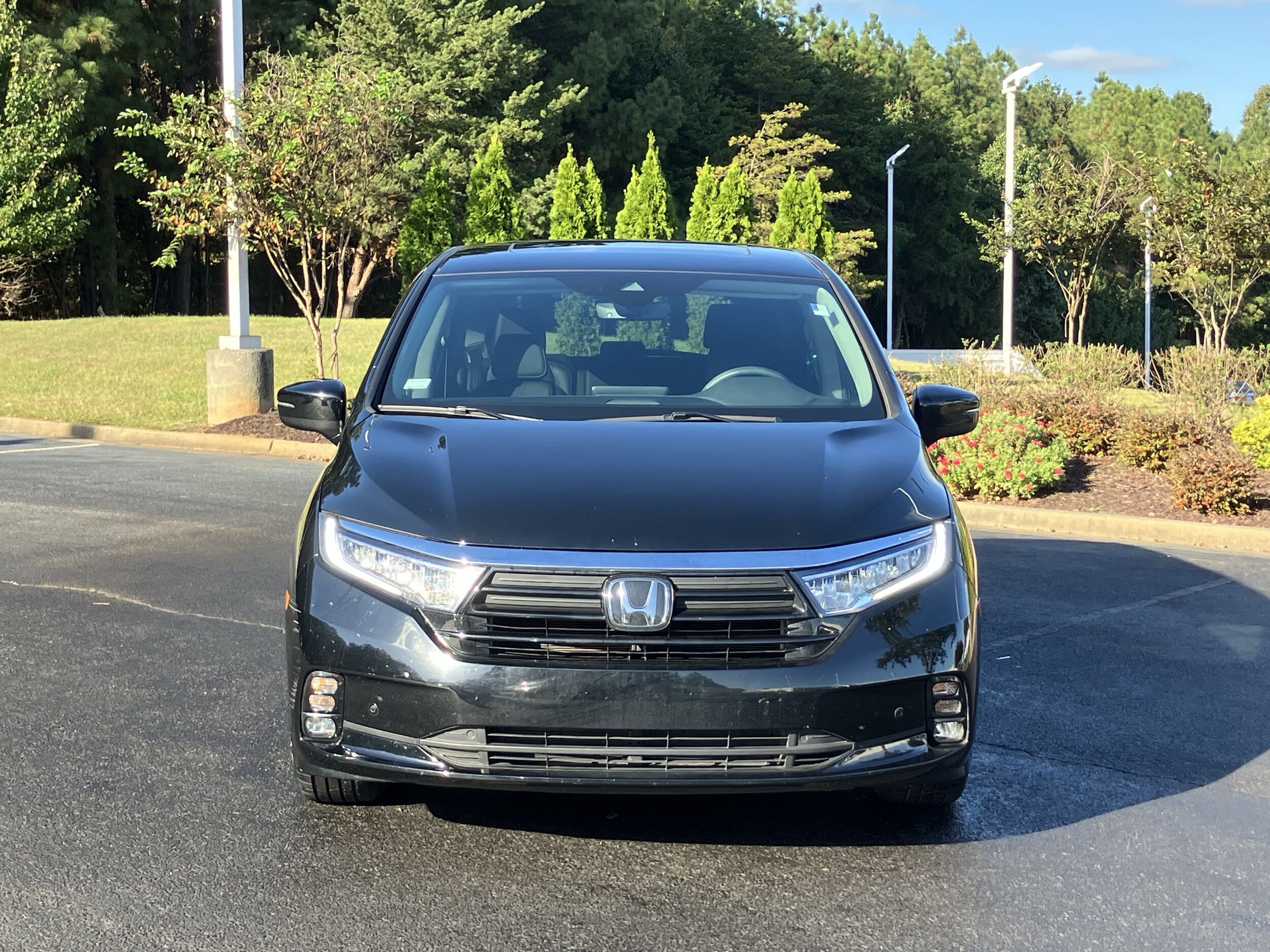 2024 Honda Odyssey Touring photo 2