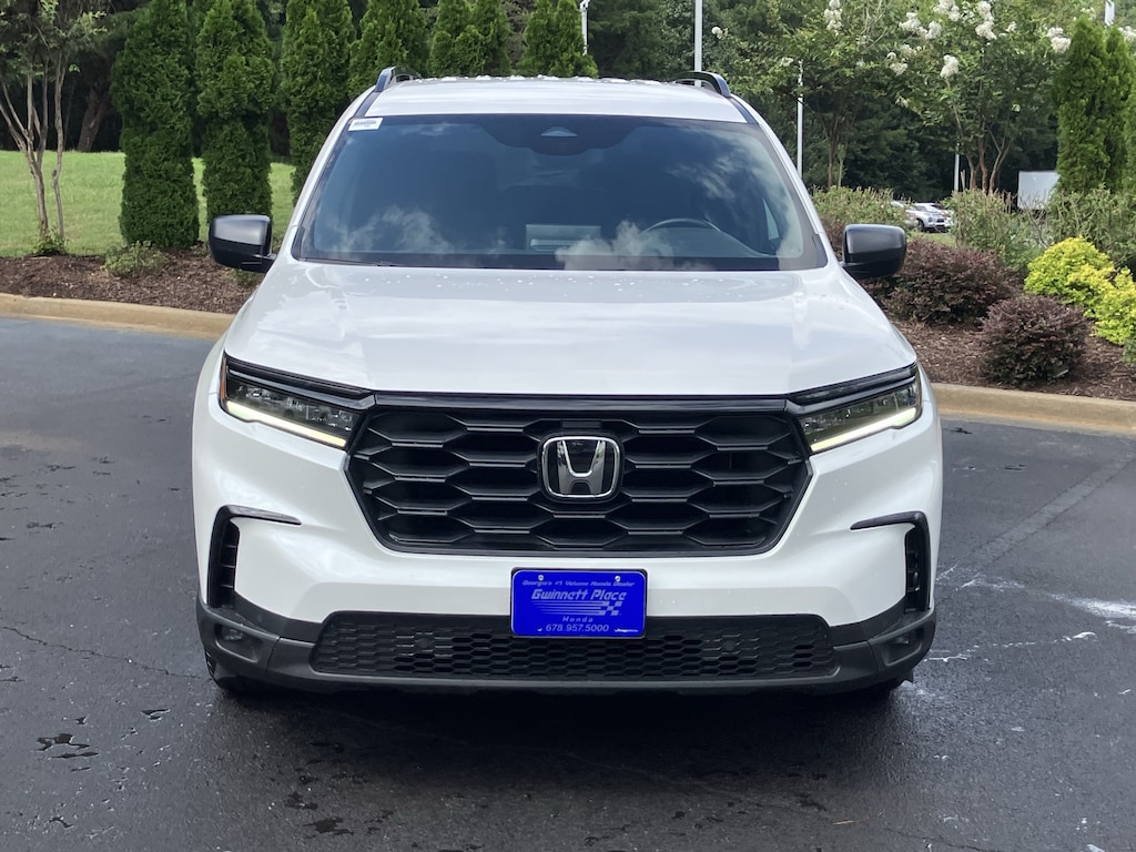 Certified 2025 Honda Pilot Sport AWD SUV