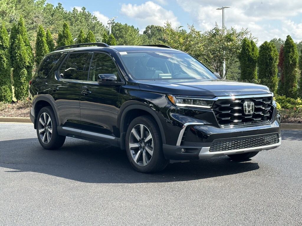 Certified 2024 Honda Pilot Touring 2WD SUV