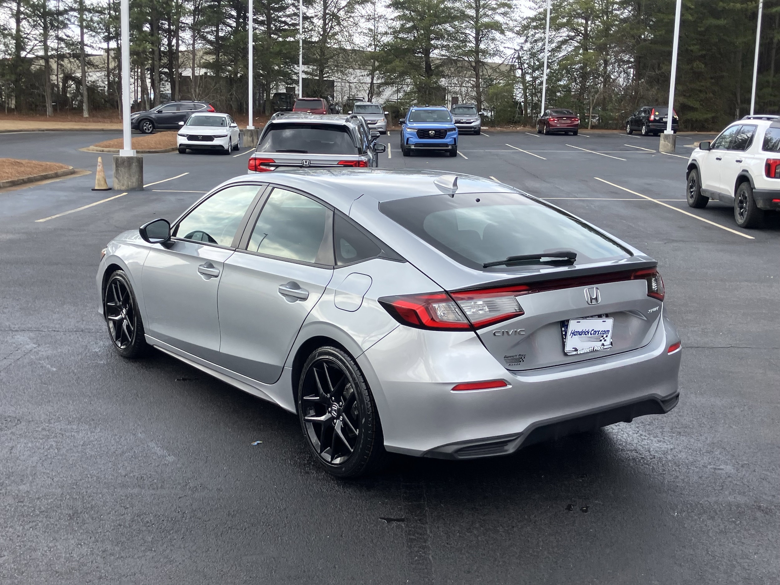 2025 Honda Civic Sport CVT photo 3